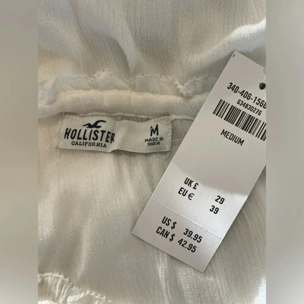 Hollister‎ white scalloped top🤍 NWT size M - Picture 4 of 5